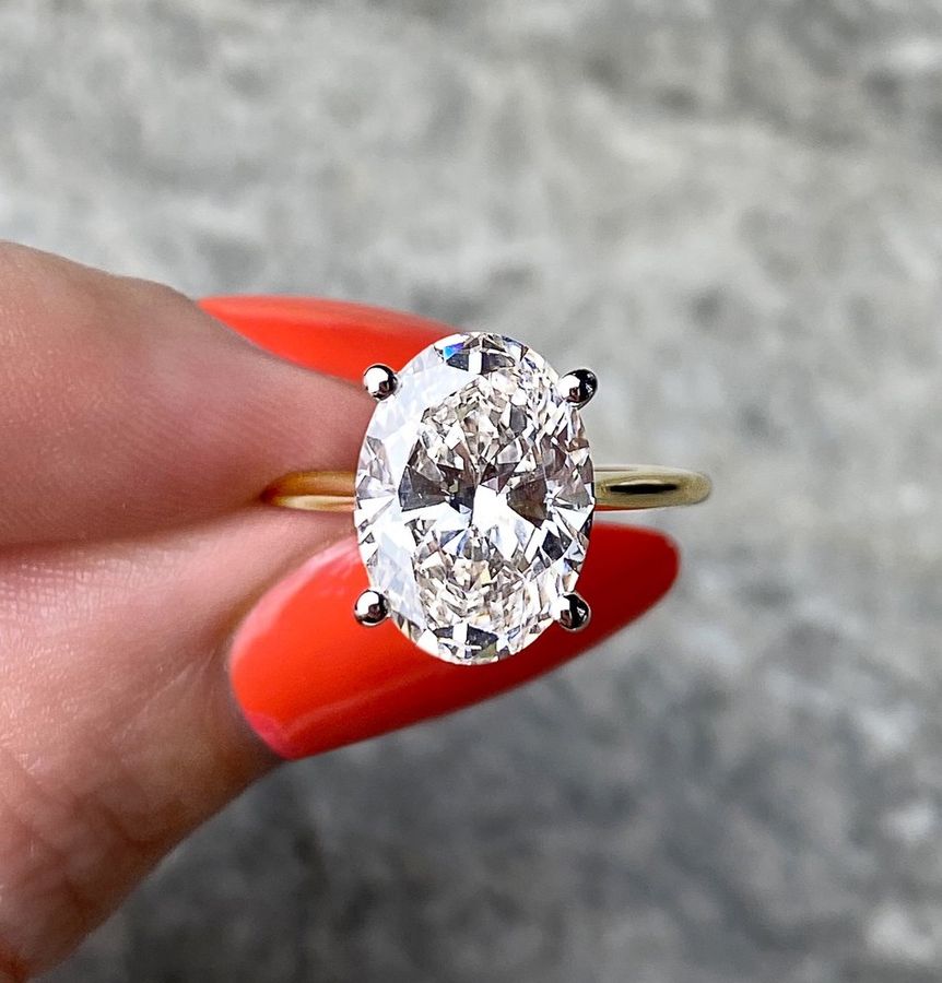 12 Tips for Buying an Engagement Ring