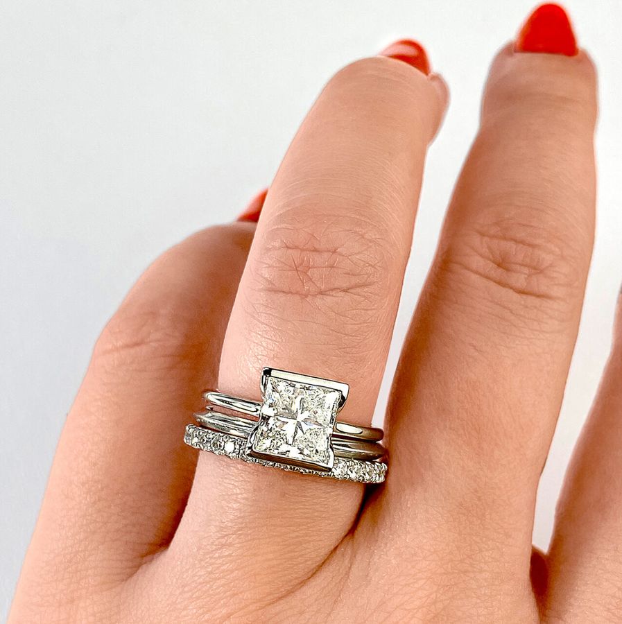 Square diamond hot sale ring gold