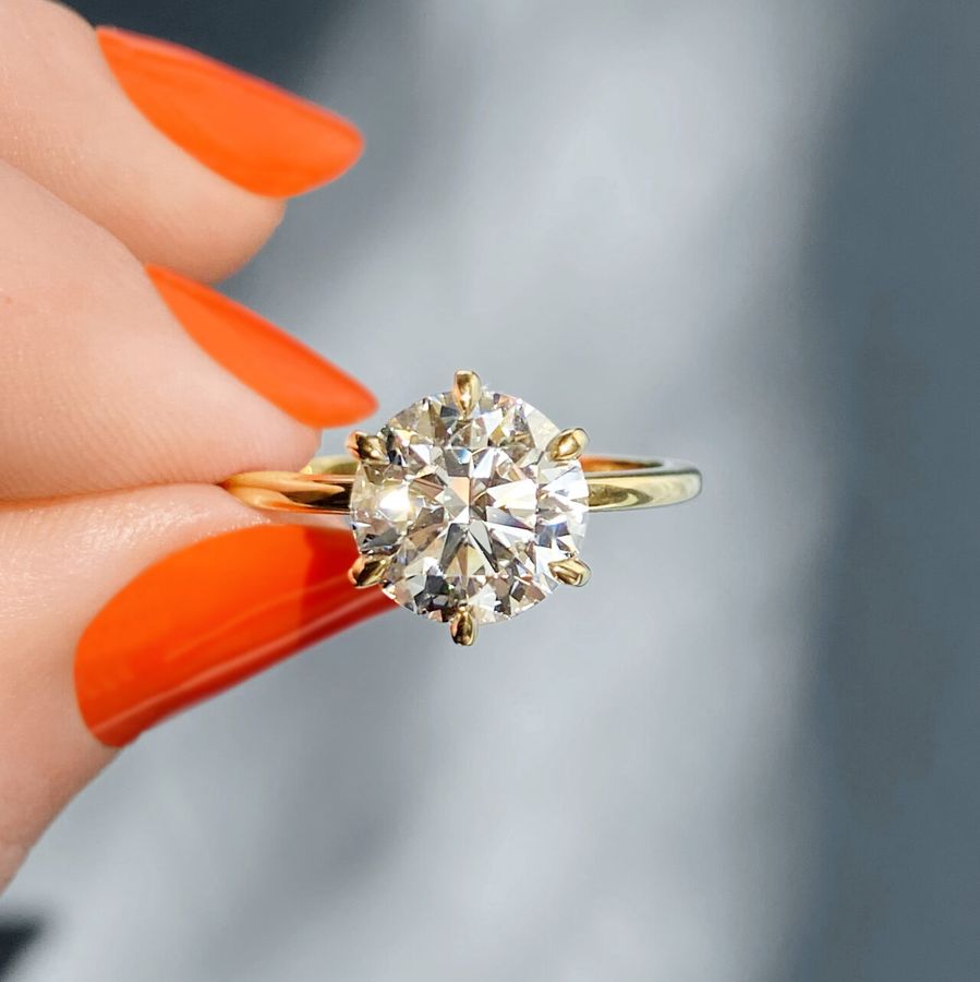 Buying a Diamond? Here's Your Guide to Savvy Shopping | Frank Darling